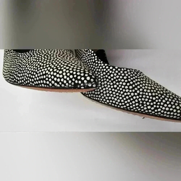 Alice + Olivia Womens Size 7 Black Devon Leather Heel with White Dots - Picture 3 of 10